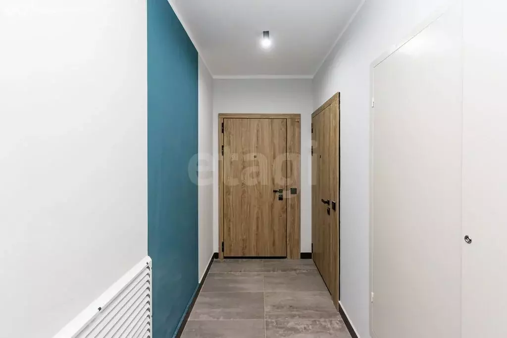 2-комнатная квартира: Тюмень, улица Василия Подшибякина, 9 (62.52 м) - Фото 2