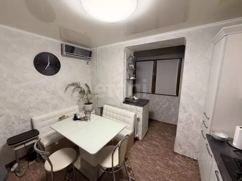 3-к кв. Севастополь ул. Генерала Лебедя, 2 (65.8 м) - Фото 1