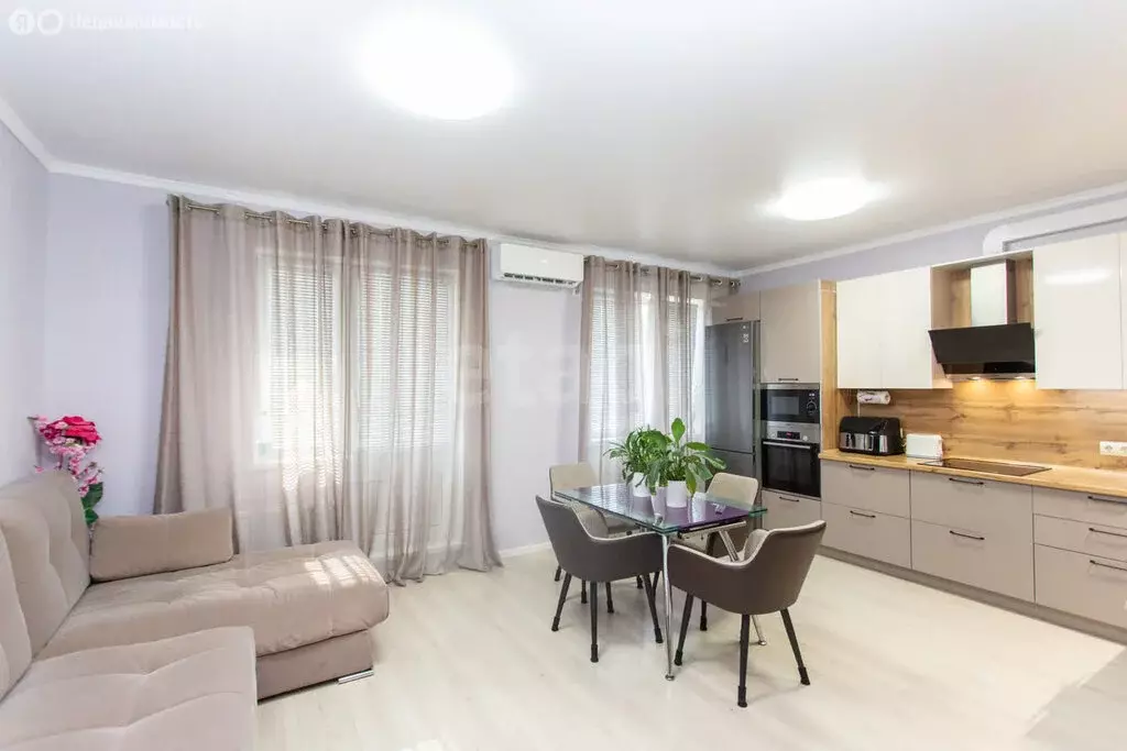3-комнатная квартира: Тобольск, 15-й микрорайон, 11А (86.6 м) - Фото 1