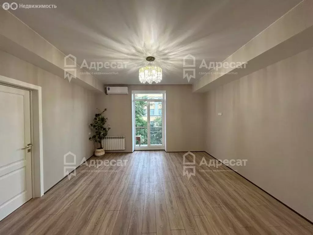 3-комнатная квартира: Волгоград, улица Мира, 24 (80.7 м) - Фото 1