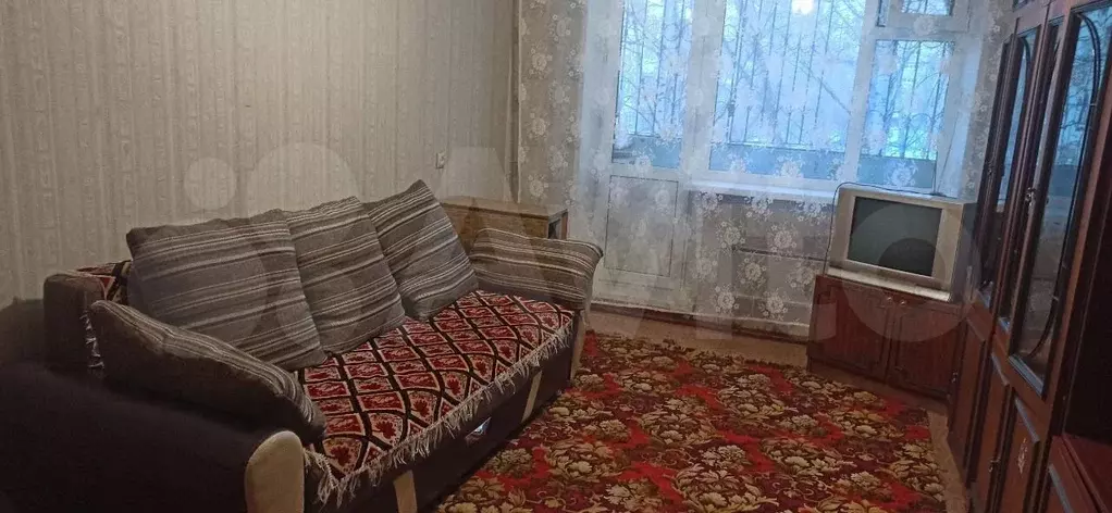 2-к. квартира, 60 м, 2/10 эт. - Фото 0