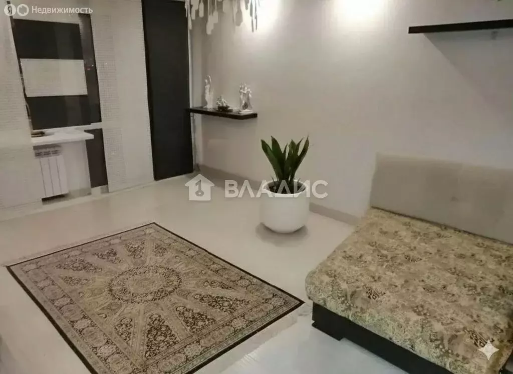 3-комнатная квартира: Смоленск, улица 25 Сентября, 46 (61 м) - Фото 1