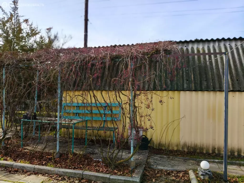 Дом в Наримановский район, поселок Наримановский (25 м) - Фото 2