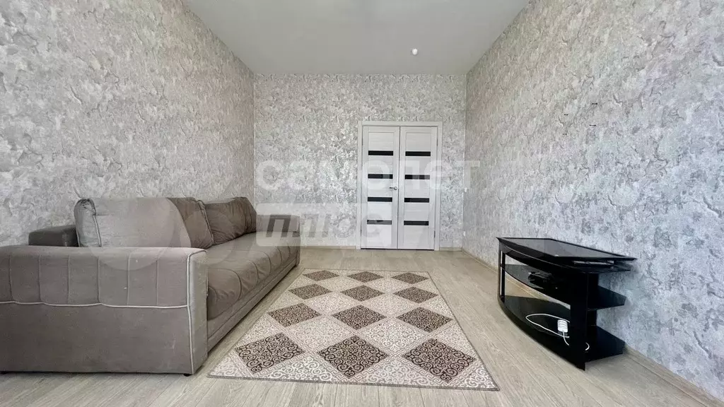1-к. квартира, 38 м, 6/9 эт. - Фото 1