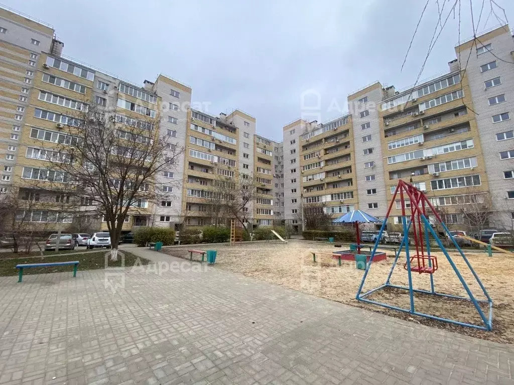 2-к кв. Волгоградская область, Волжский просп. Имени Ленина, 112 (55.4 ... - Фото 1