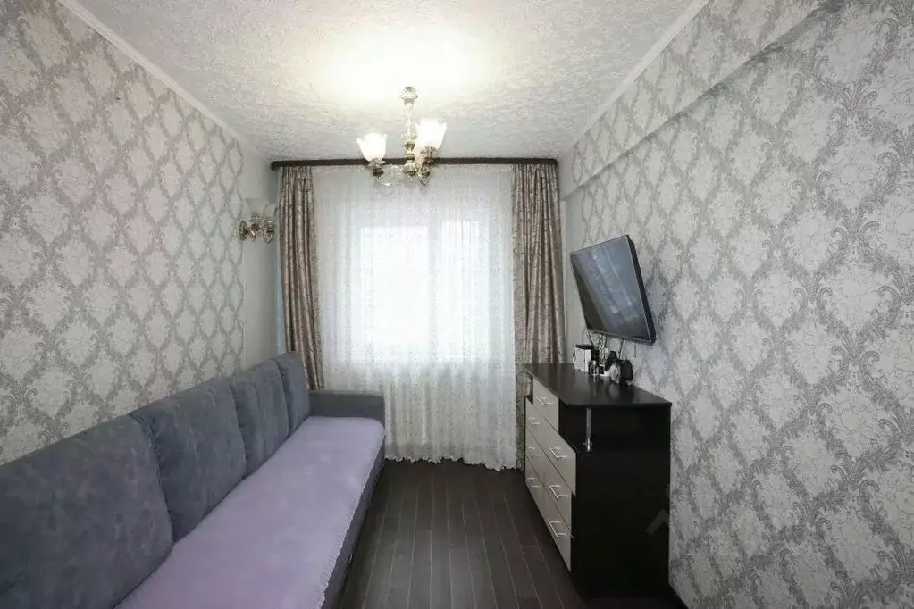 3-к кв. Иркутская область, Иркутск ул. Розы Люксембург, 297 (59.0 м) - Фото 1