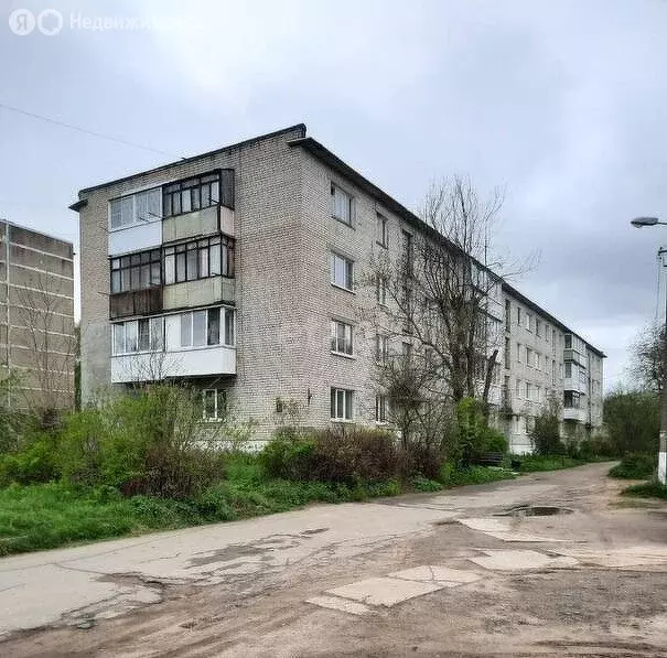 3-комнатная квартира: посёлок Эммаусс, 13А (63 м) - Фото 1