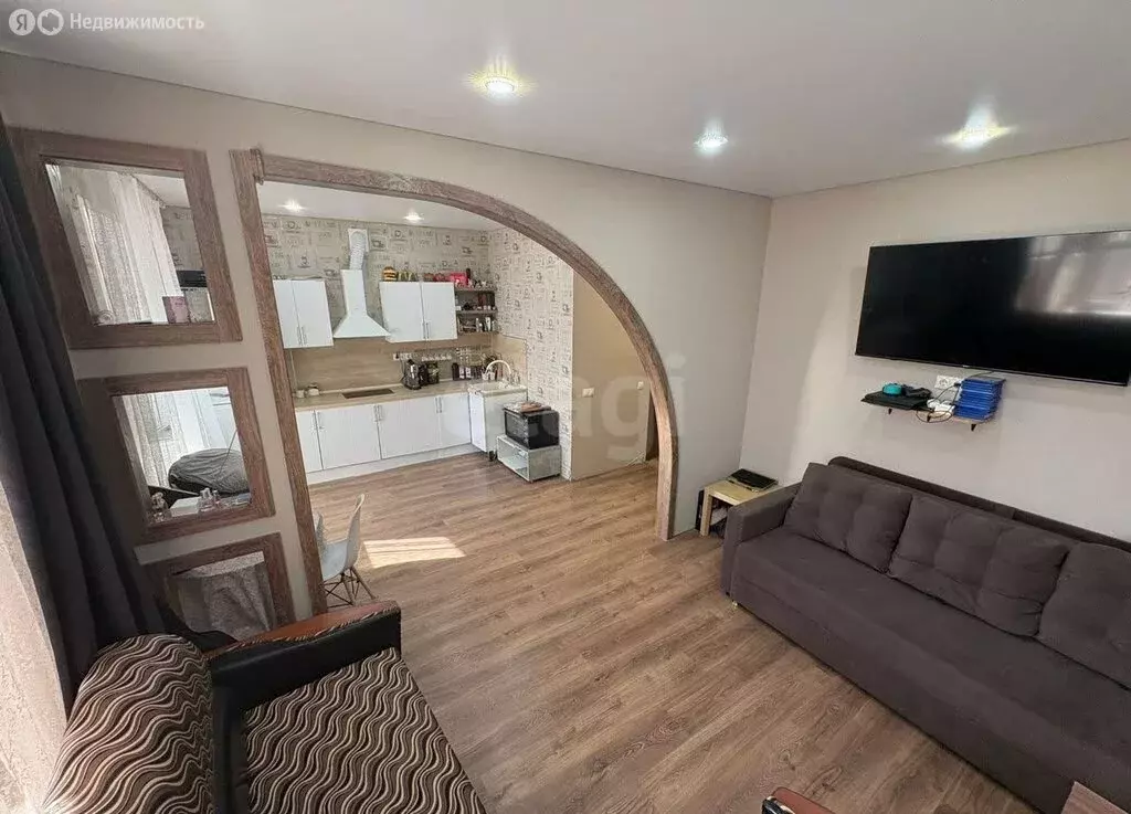 Квартира-студия: Омск, улица Перелёта, 28 (37.4 м) - Фото 1