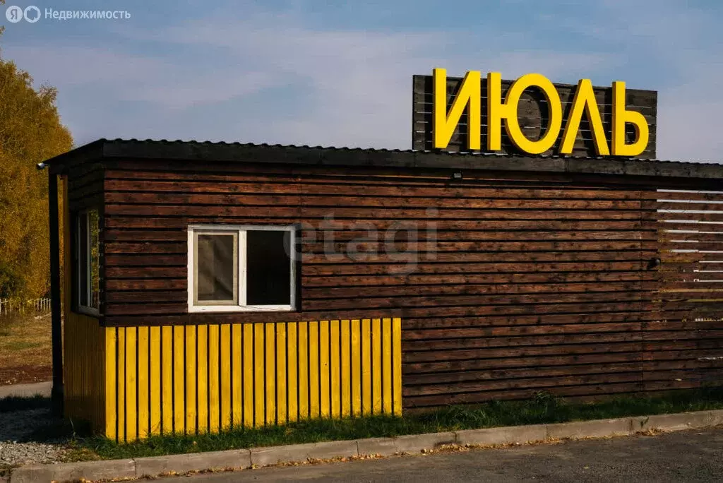 Участок в Плотниковский сельсовет, коттеджный посёлок Июль, улица ... - Фото 2