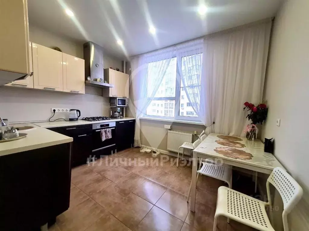 3-к кв. Рязанская область, Рязань ул. Шевченко, 82к2 (62.8 м) - Фото 1