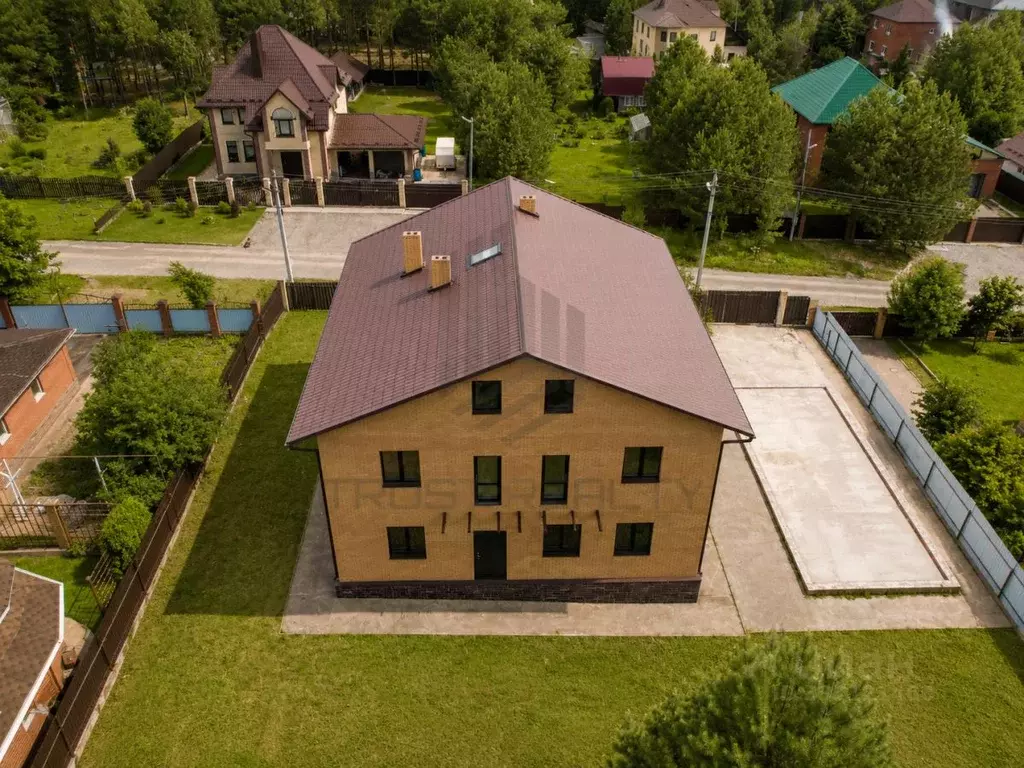 Дом в Пермский край, Добрянский муниципальный округ, Полазна рп ул. ... - Фото 2