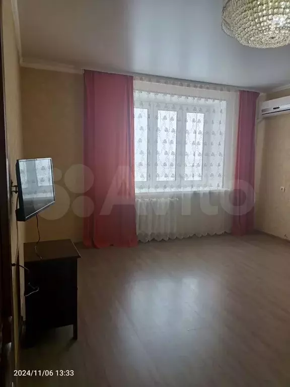 1-к. квартира, 43 м, 8/14 эт. - Фото 0