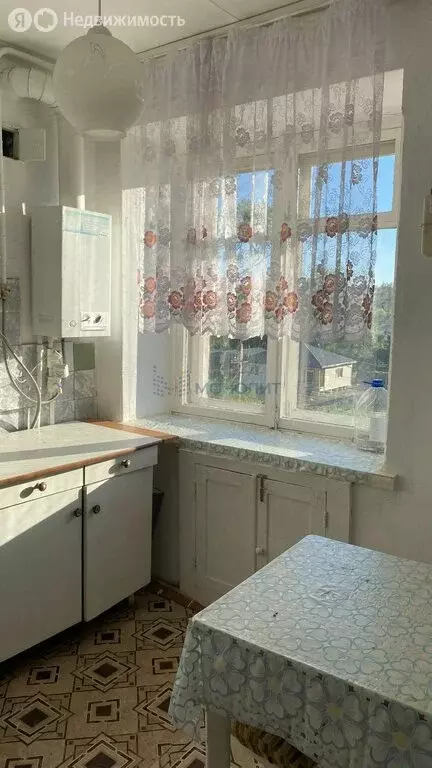 4-комнатная квартира: Пучеж, Советская улица, 8 (60 м) - Фото 1