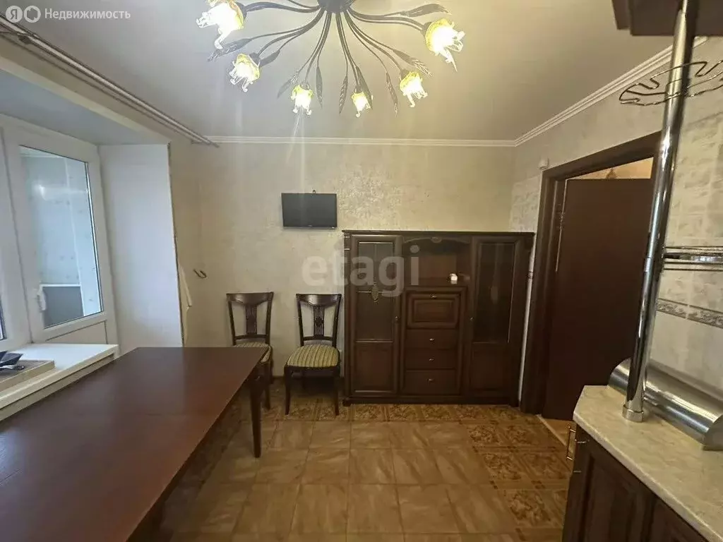 3-комнатная квартира: Воронеж, бульвар Победы, 49 (95.7 м) - Фото 1