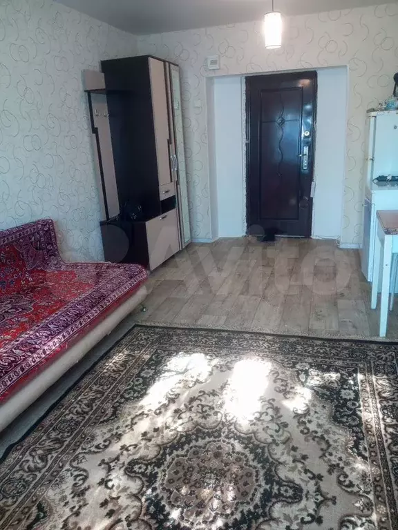 Комната 18 м в 9-к., 5/5 эт. - Фото 1
