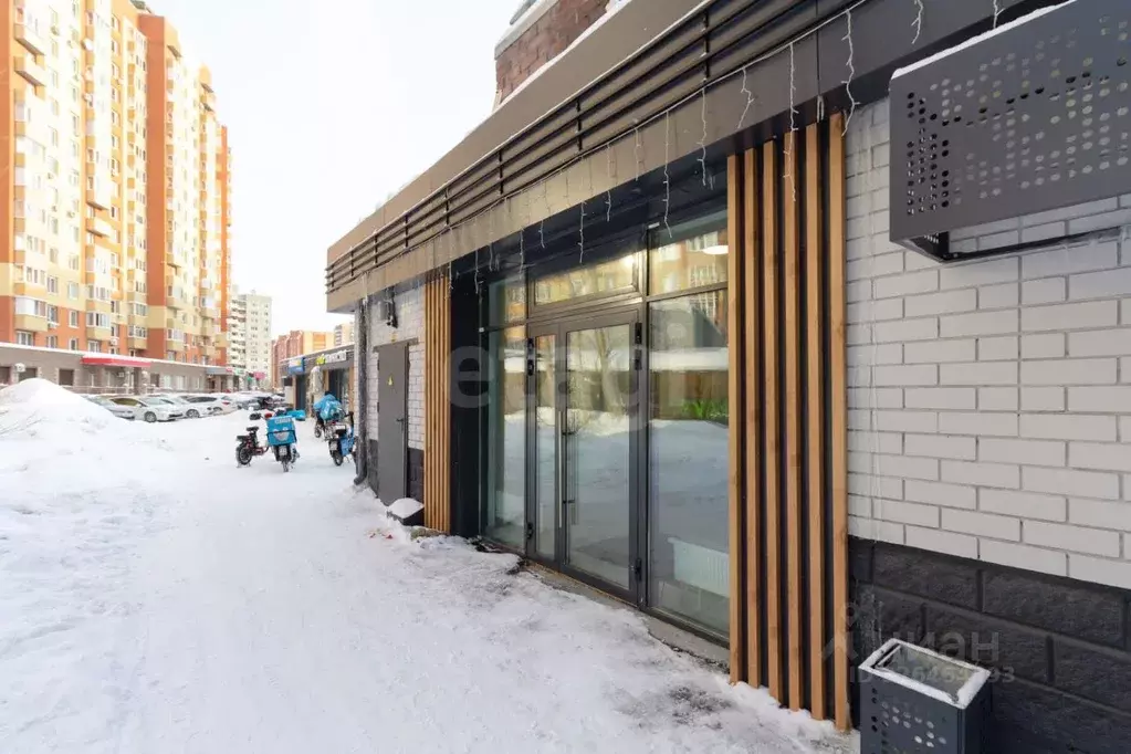 Торговая площадь в Тюменская область, Тюмень Заречный проезд, 35к1 (41 ... - Фото 1