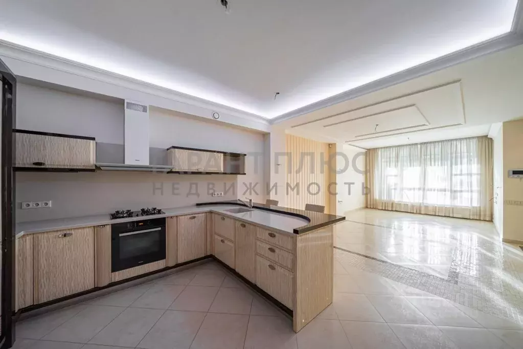 Таунхаус в Липецкая область, Липецк Нижняя Логовая ул., 4 (201 м) - Фото 1