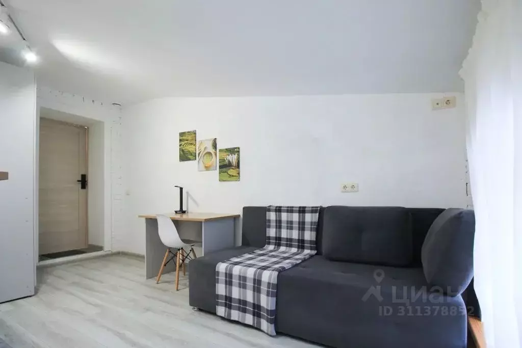 1-к кв. Татарстан, Казань ул. Гаяза Исхаки, 15 (15.0 м) - Фото 0