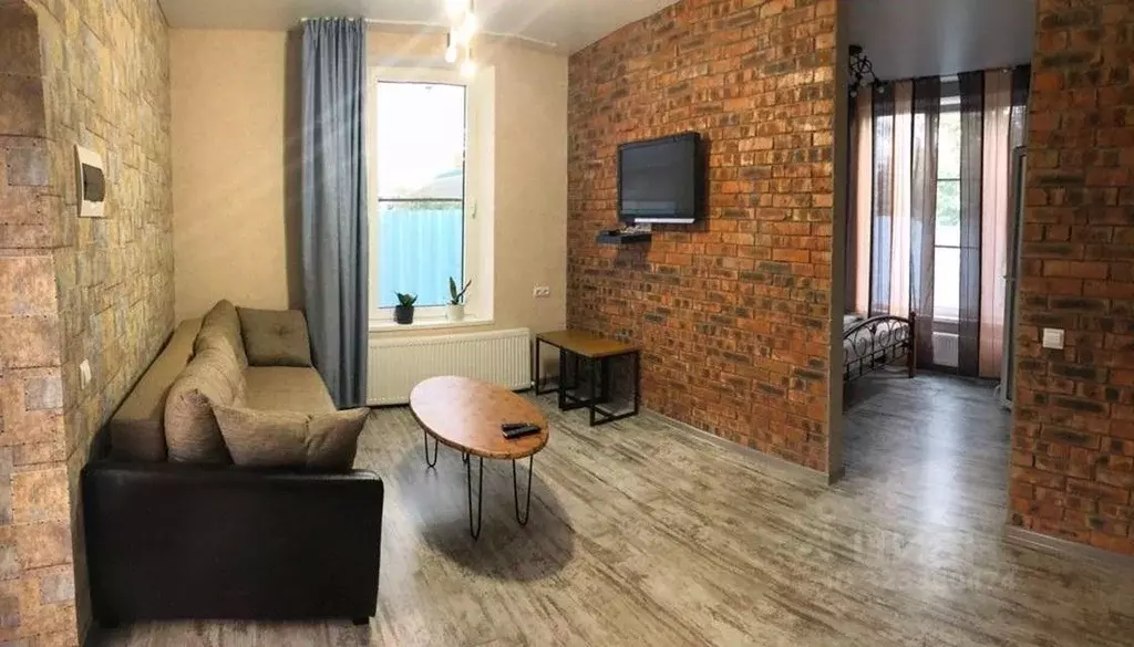 1-к кв. Краснодарский край, Славянск-на-Кубани Школьная ул., 438 (30.0 ... - Фото 1