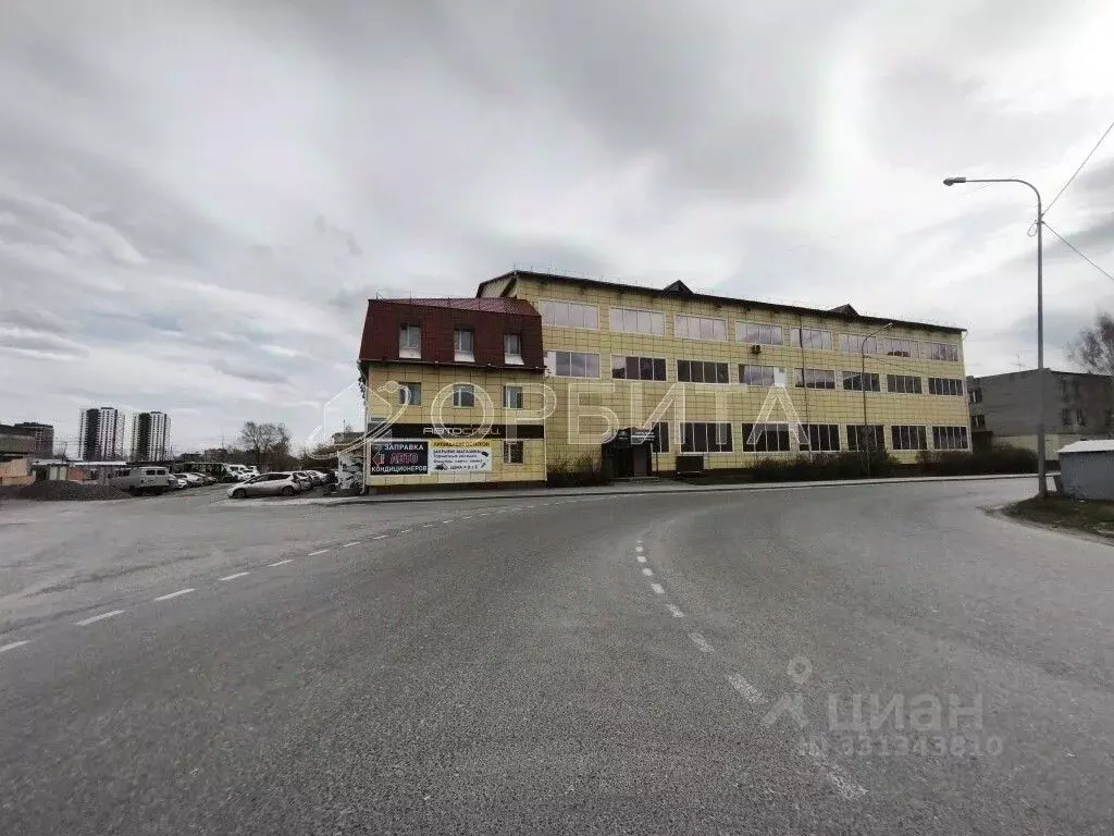 Помещение свободного назначения в Тюменская область, Тюмень ул. 30 лет ... - Фото 2