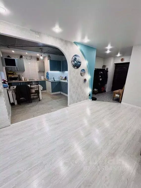 3-к кв. Самарская область, Самара просп. Кирова, 322Ак4 (71.0 м) - Фото 1