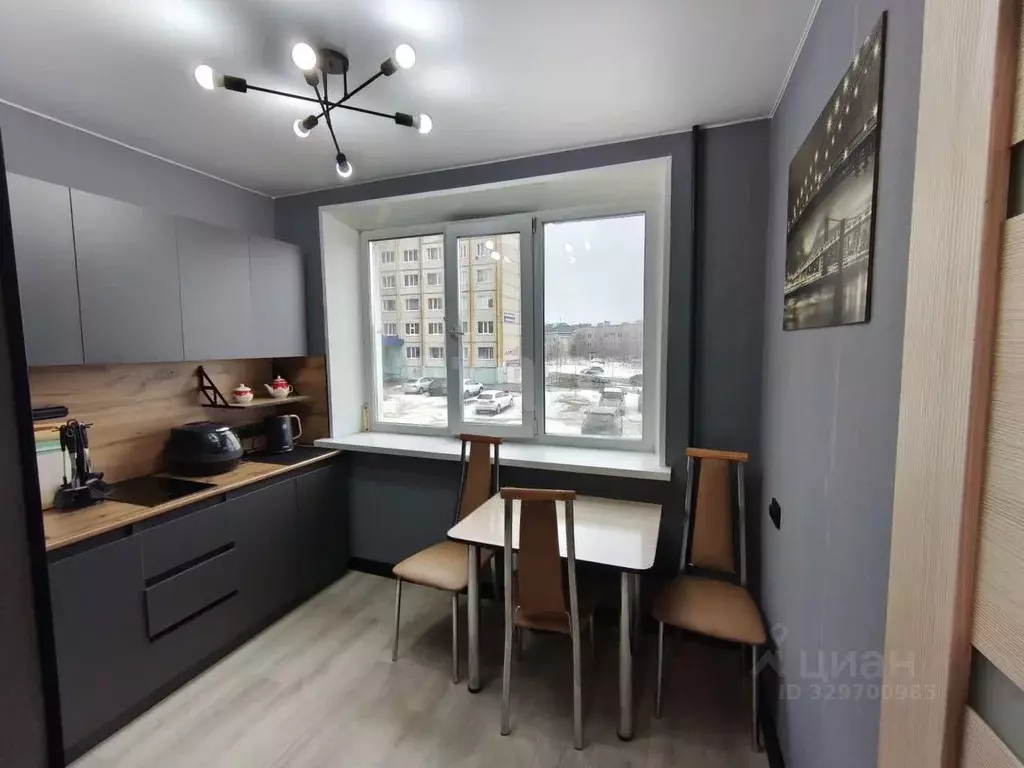 2-к кв. Ямало-Ненецкий АО, Ноябрьск Советская ул., 90А (45.1 м) - Фото 2