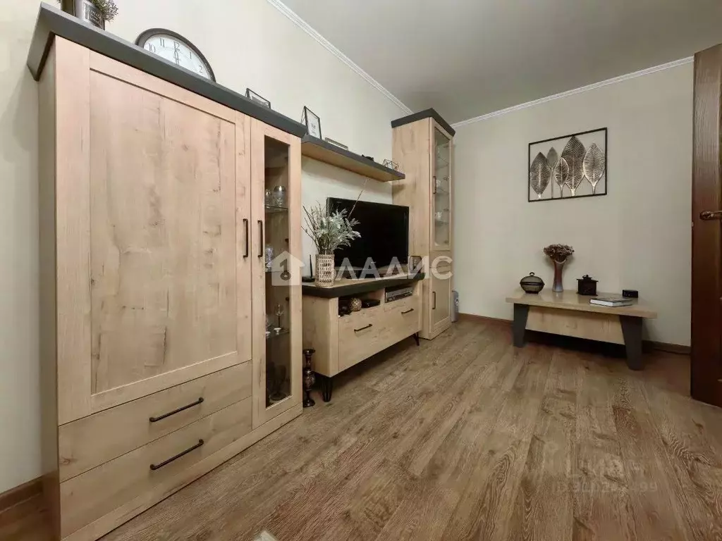 2-к кв. Смоленская область, Смоленск ул. Нахимова, 3а (45.0 м) - Фото 0