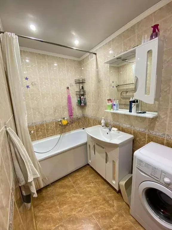 3-к. квартира, 60 м, 6/6 эт. - Фото 0