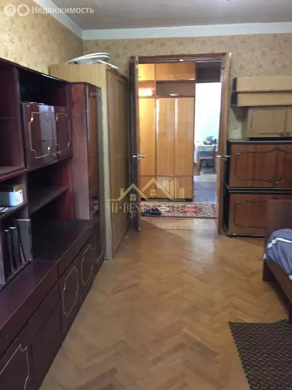 3-комнатная квартира: Владикавказ, Бородинская улица, 5 (72 м) - Фото 1