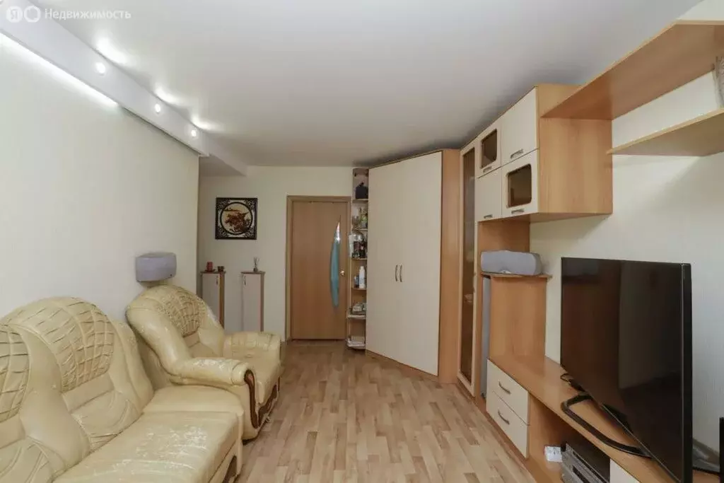 3-комнатная квартира: Иркутск, Восточный переулок, 5 (57.8 м) - Фото 1