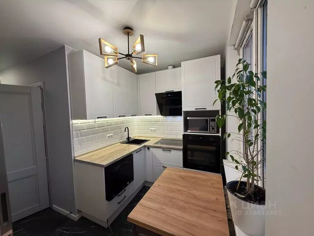 1-к кв. Москва ул. Маршала Федоренко, 2К3 (36.0 м) - Фото 0