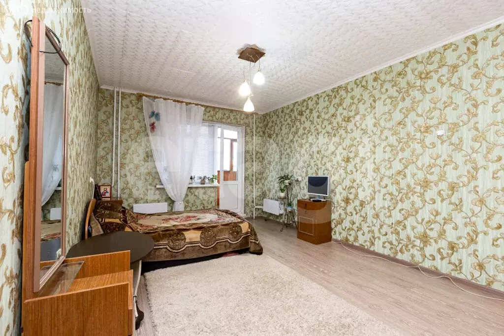 3-комнатная квартира: Екатеринбург, улица Викулова, 55 (79.5 м) - Фото 1