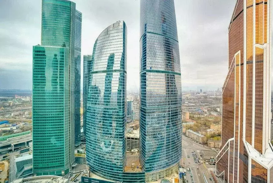 Торговое Помещение 24.7 м в Башне Федерация - Фото 1