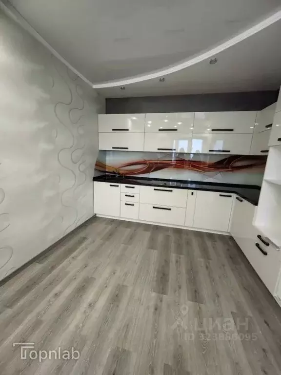 1-к кв. Саратовская область, Саратов Вольская ул., 2Д (66.0 м) - Фото 1