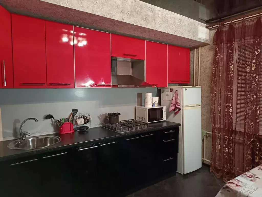 1-к кв. Саратовская область, Саратов ул. 4-я Нагорная, 25В (42.0 м) - Фото 1