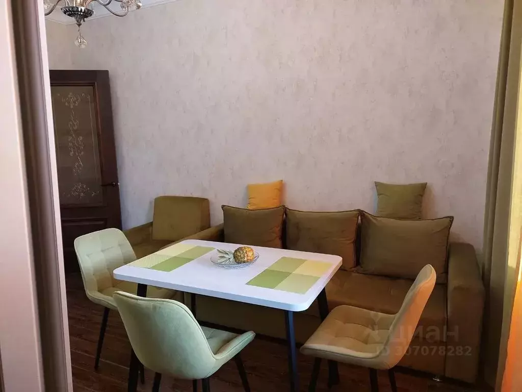 2-к кв. Дагестан, Махачкала ул. Времена Года, 15 (85.0 м) - Фото 1