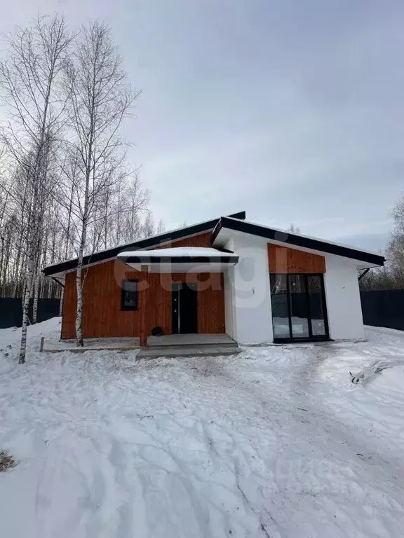 Дом в Тюменская область, Тюменский муниципальный округ, д. Решетникова ... - Фото 1