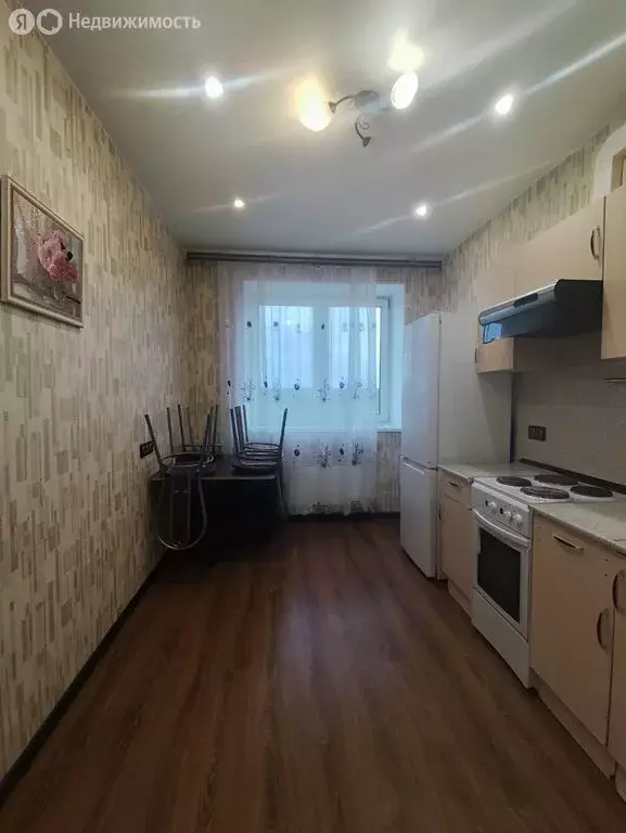 3-комнатная квартира: Клин, улица Чайковского, 103 (73 м) - Фото 0