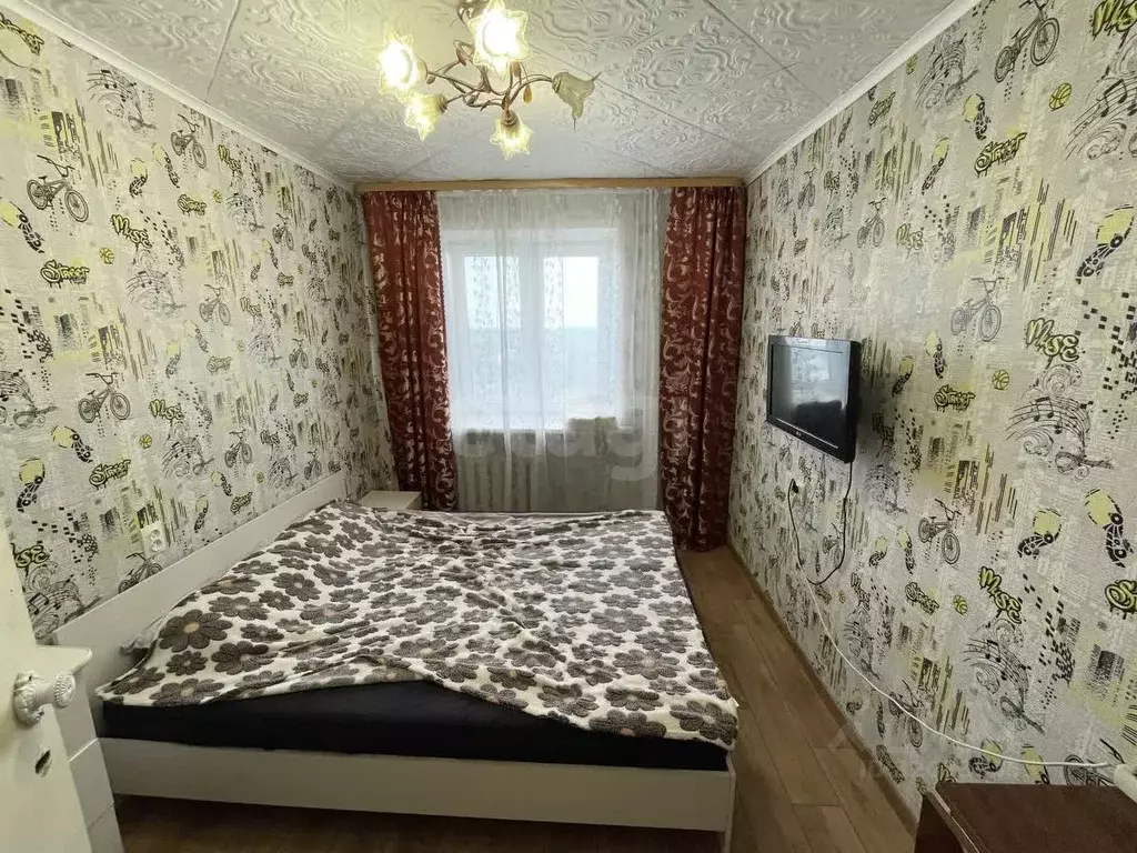 2-к кв. Смоленская область, Вязьма ул. Полины Осипенко, 3А (40.3 м) - Фото 0