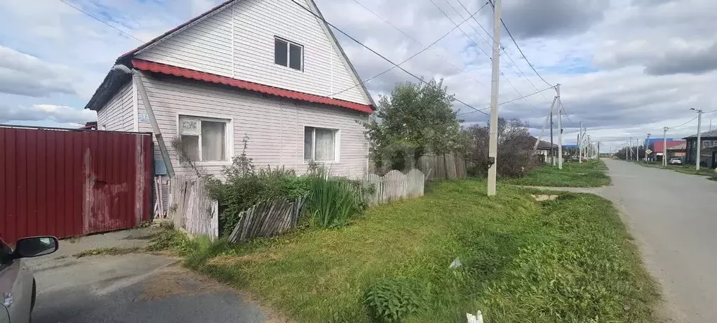 Дом в Тюменская область, с. Исетское ул. Луговая (75 м) - Фото 1