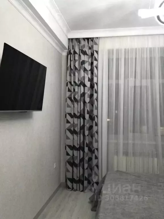 2-к кв. Карачаево-Черкесия, Черкесск ул. Космонавтов, 41А (65.0 м) - Фото 2