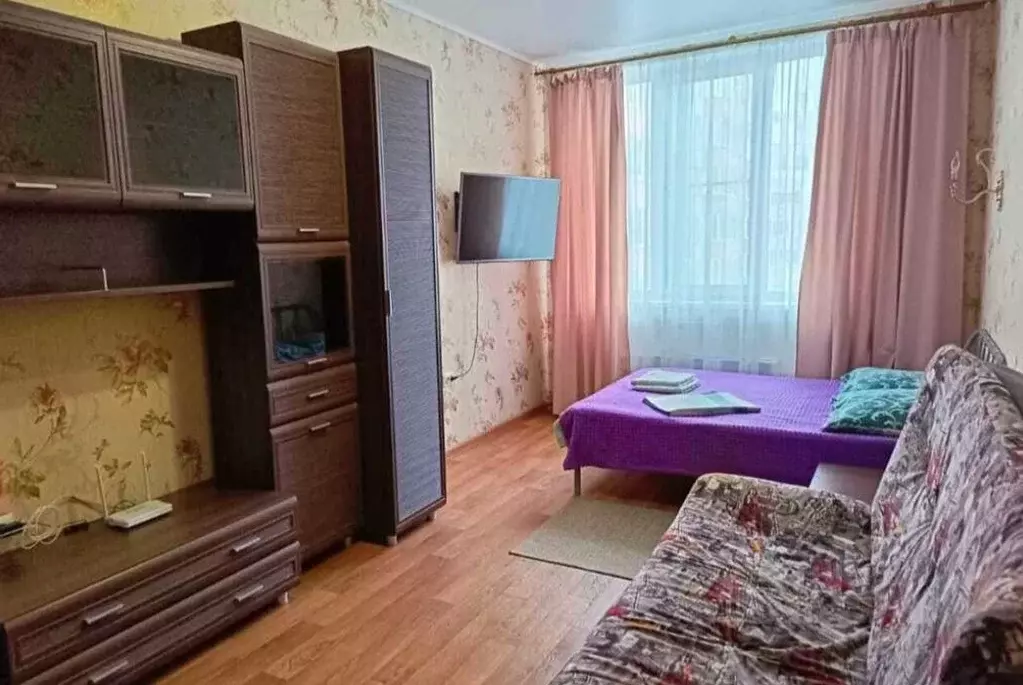 1-к кв. Омская область, Омск бул. Архитекторов, 13 (40.0 м) - Фото 0