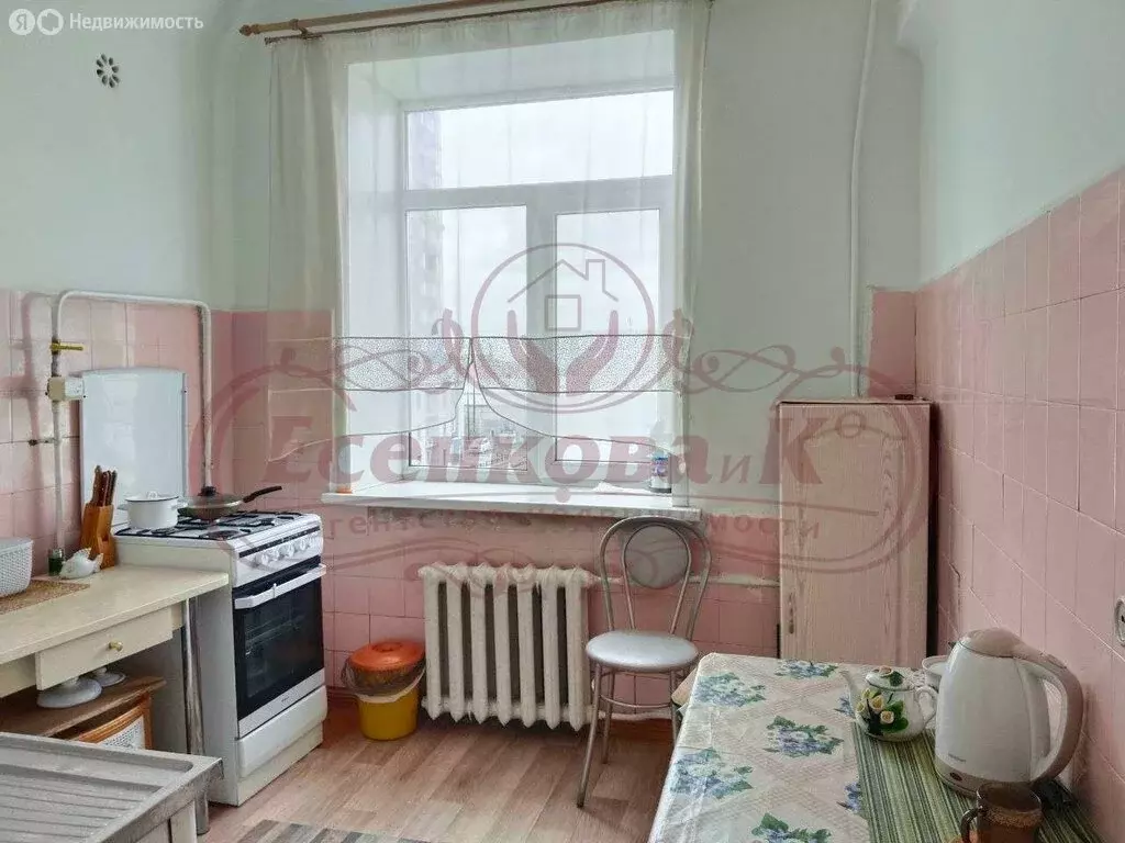 3-комнатная квартира: Курган, Пролетарская улица, 61 (78.2 м) - Фото 1