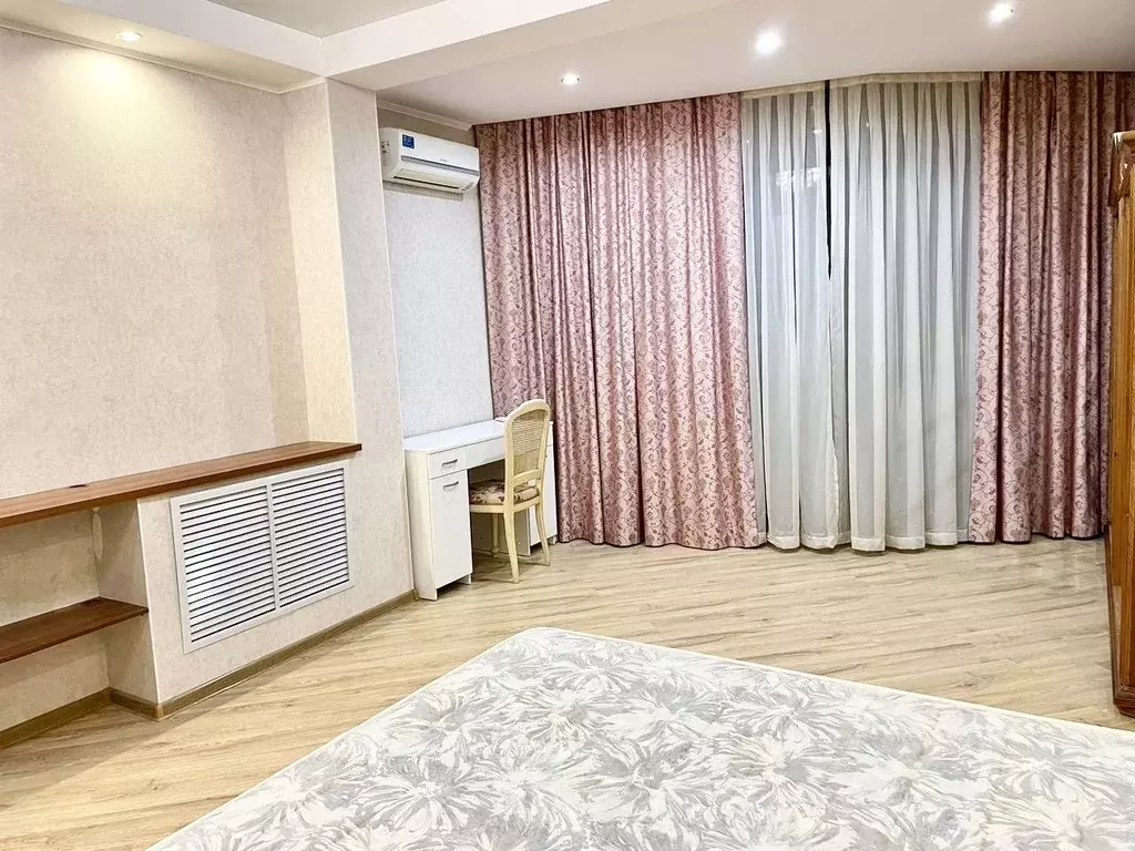 3-к кв. Краснодарский край, Сочи Виноградная ул., 2/3к1 (82.0 м) - Фото 1