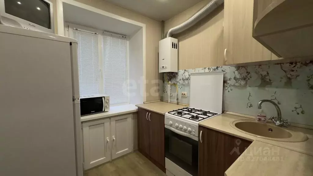 1-к кв. Владимирская область, Ковров ул. Строителей, 10 (21.2 м) - Фото 0