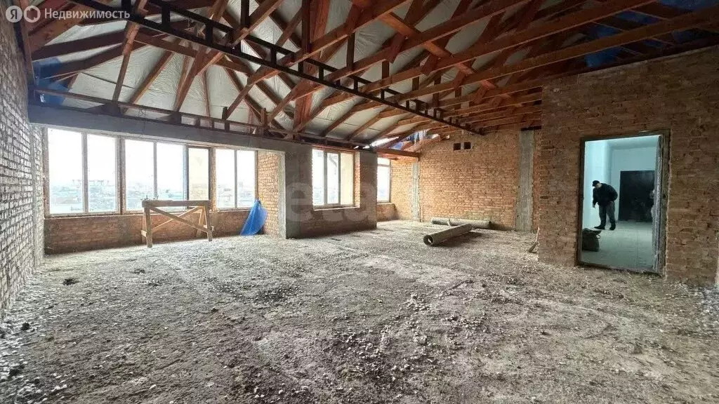 2-комнатная квартира: Баксан, улица имени Р.А. Калмыкова, 99 (70 м) - Фото 2