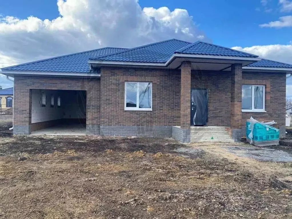 Дом в Белгородская область, Яковлевский муниципальный округ, с. ... - Фото 2