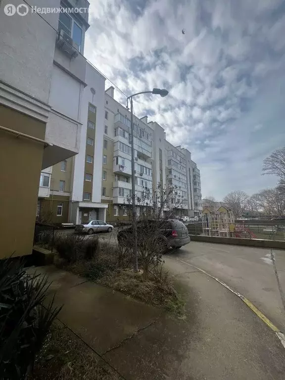 1-комнатная квартира: Керчь, улица Комарова, 6 (46.3 м) - Фото 2