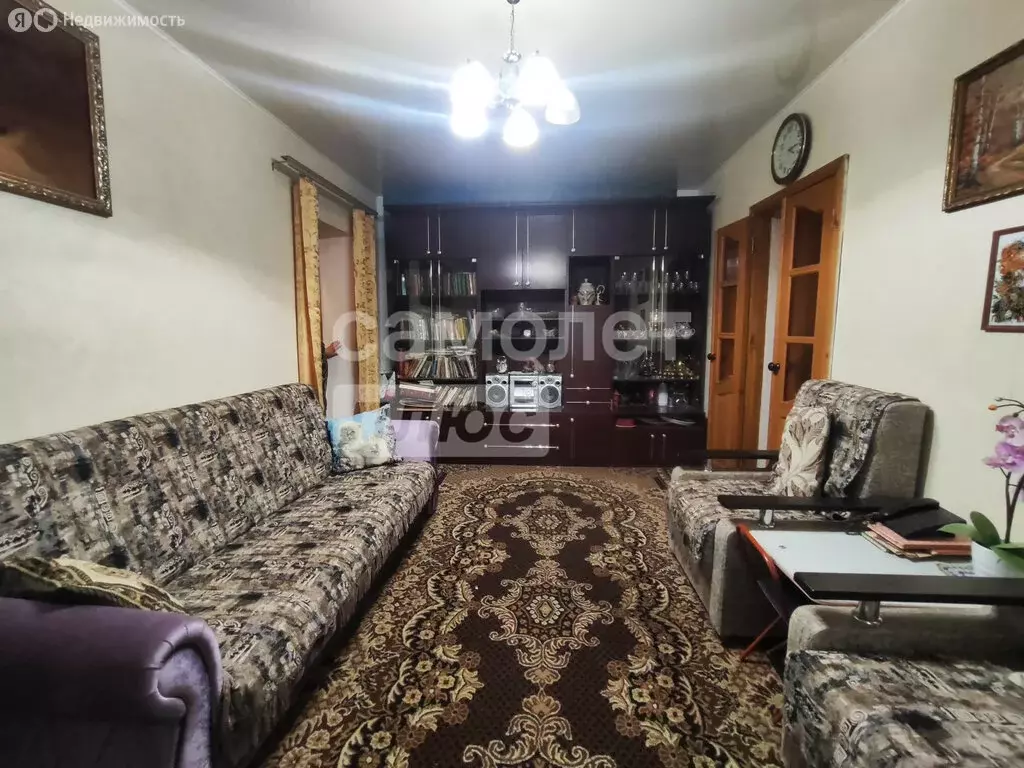 3-комнатная квартира: Полтавская, Совхозная улица, 12 (50 м) - Фото 1