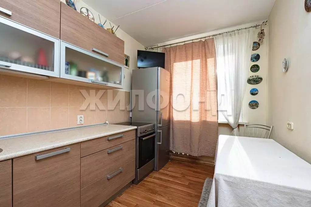 3-к кв. Новосибирская область, Новосибирский район, Краснообск рп 39 ... - Фото 1